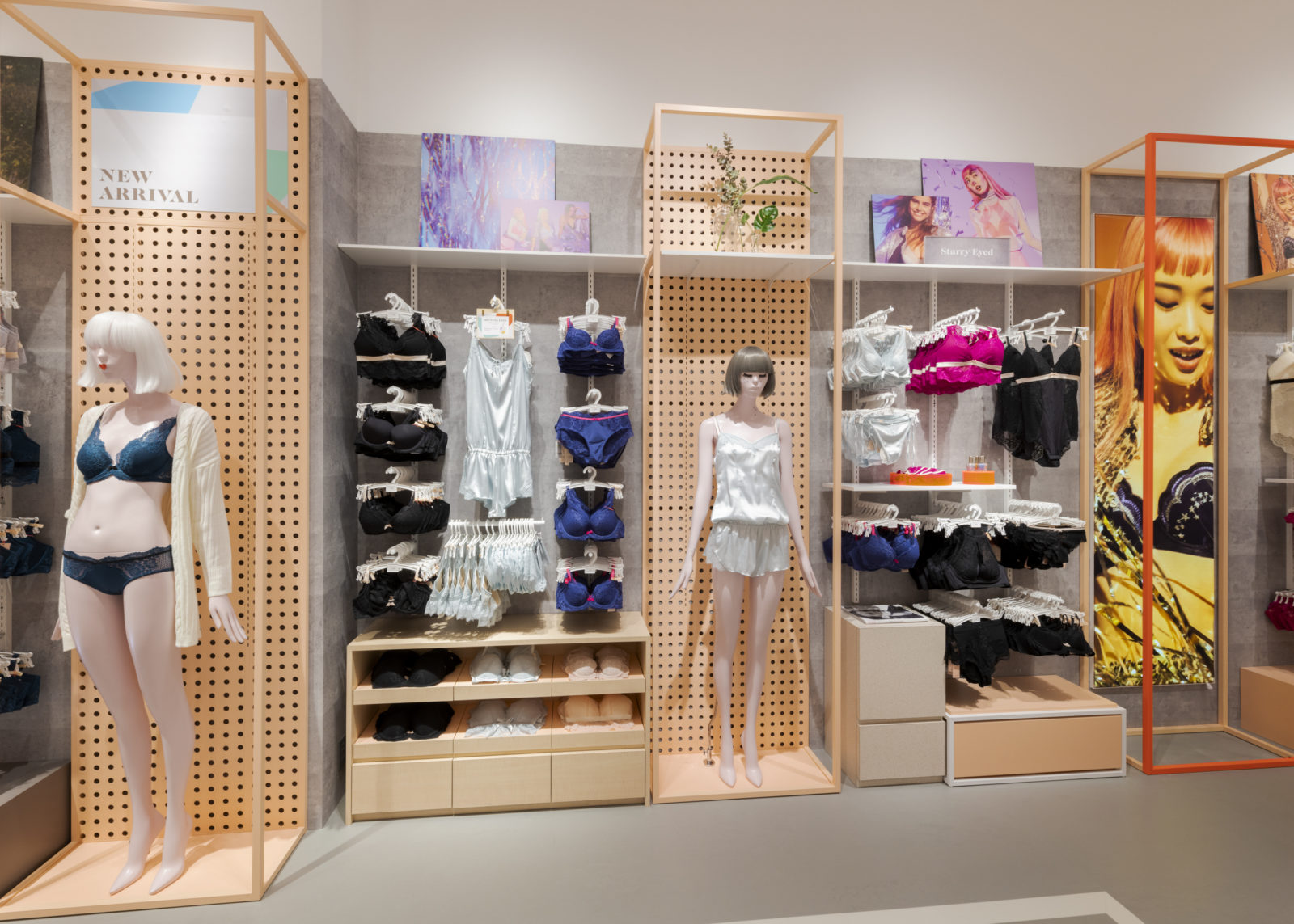 Rally House in Expansion Mode – Visual Merchandising and Store Design